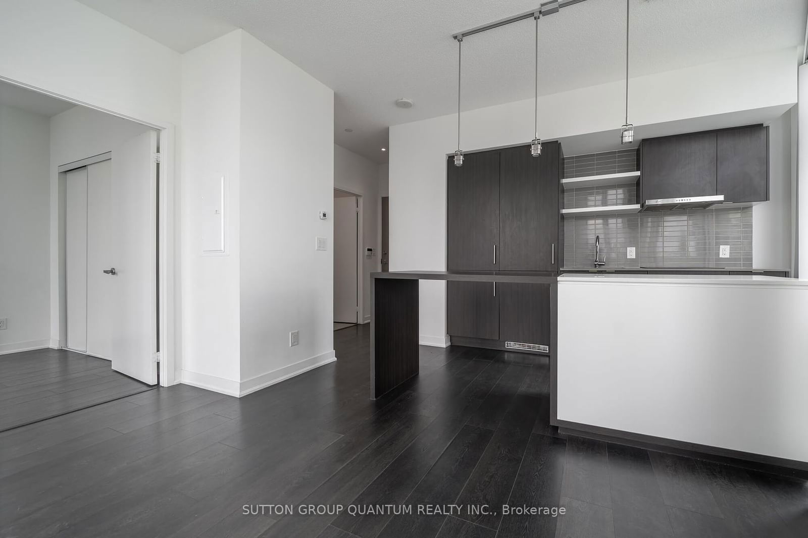 88 Harbour St, unit 4902 for rent