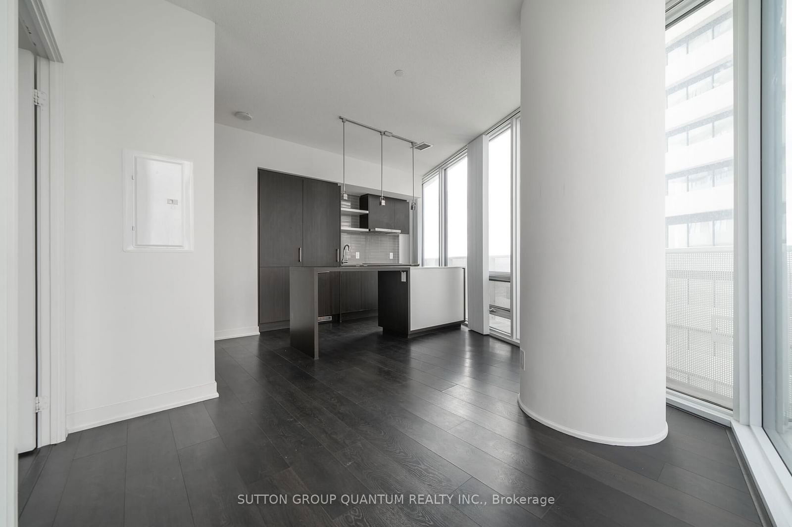 88 Harbour St, unit 4902 for rent