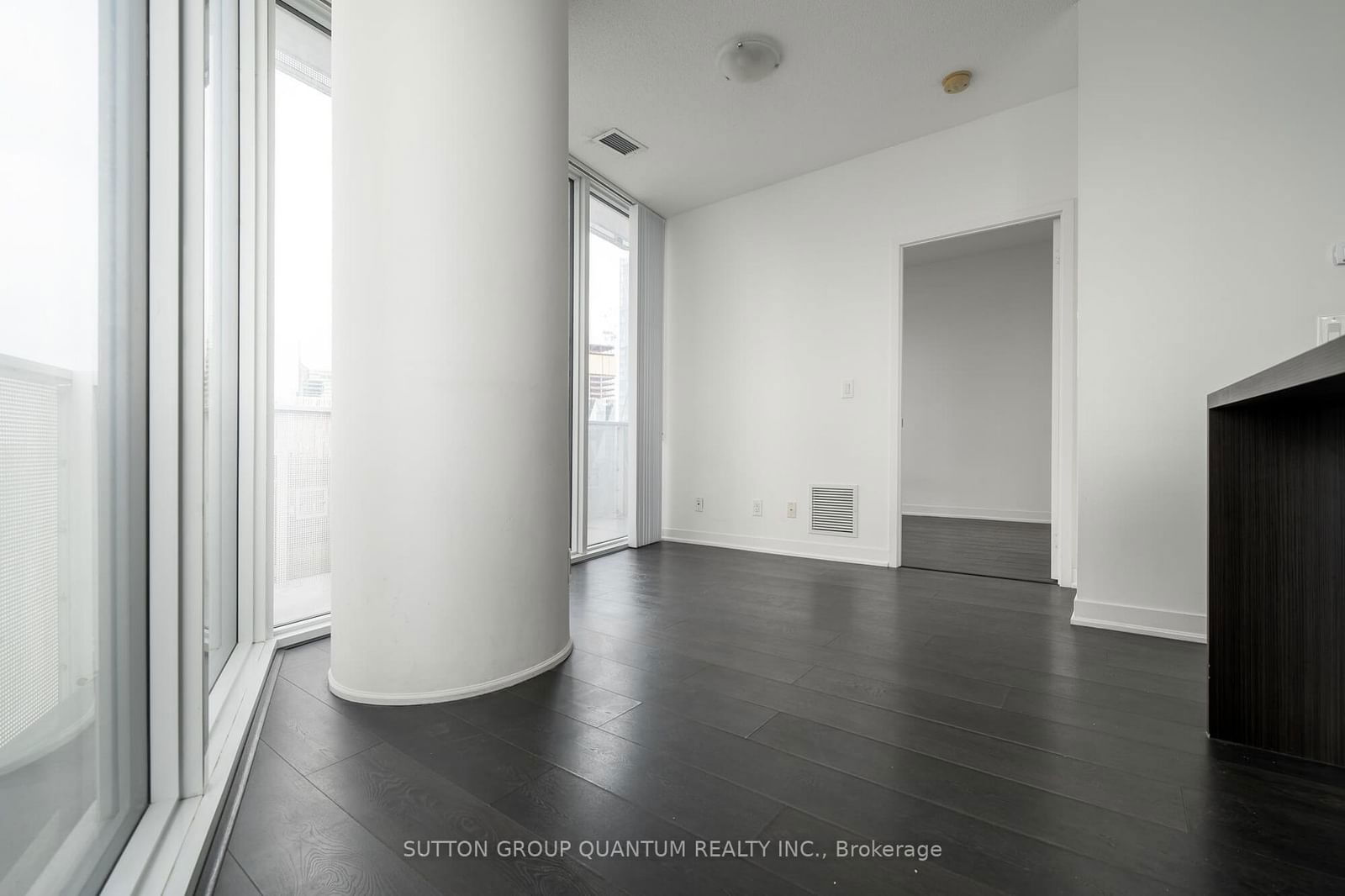 88 Harbour St, unit 4902 for rent