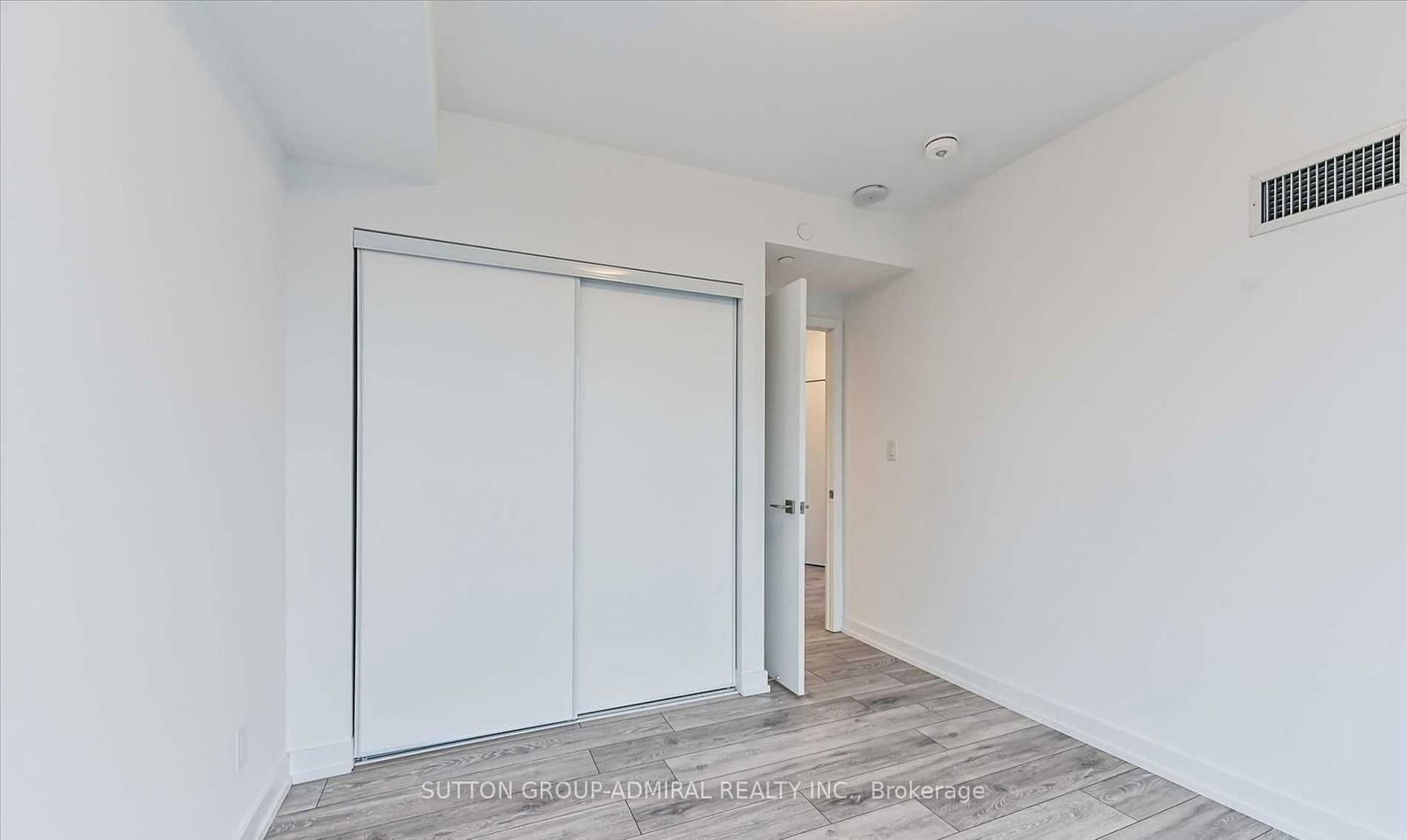 159 Wellesley St E, unit 1703 for rent