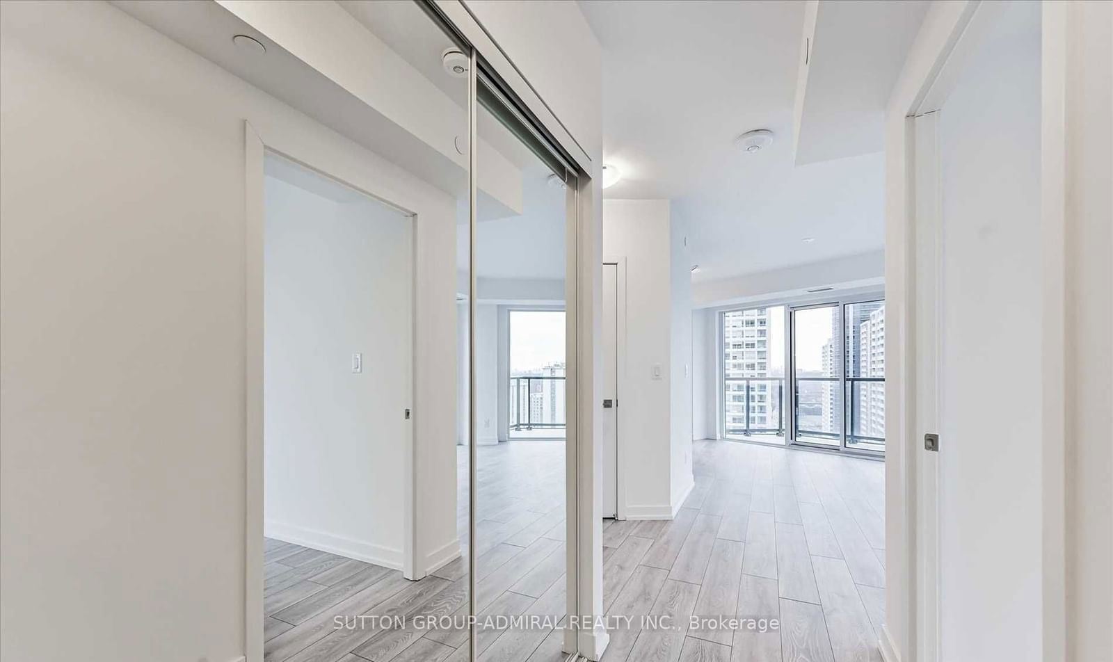 159 Wellesley St E, unit 1703 for rent