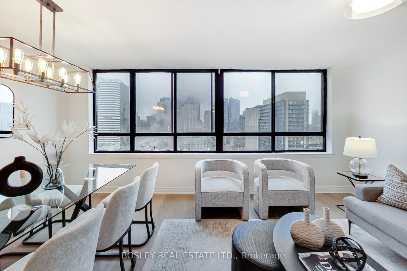 633 Bay St, unit 2614 for sale