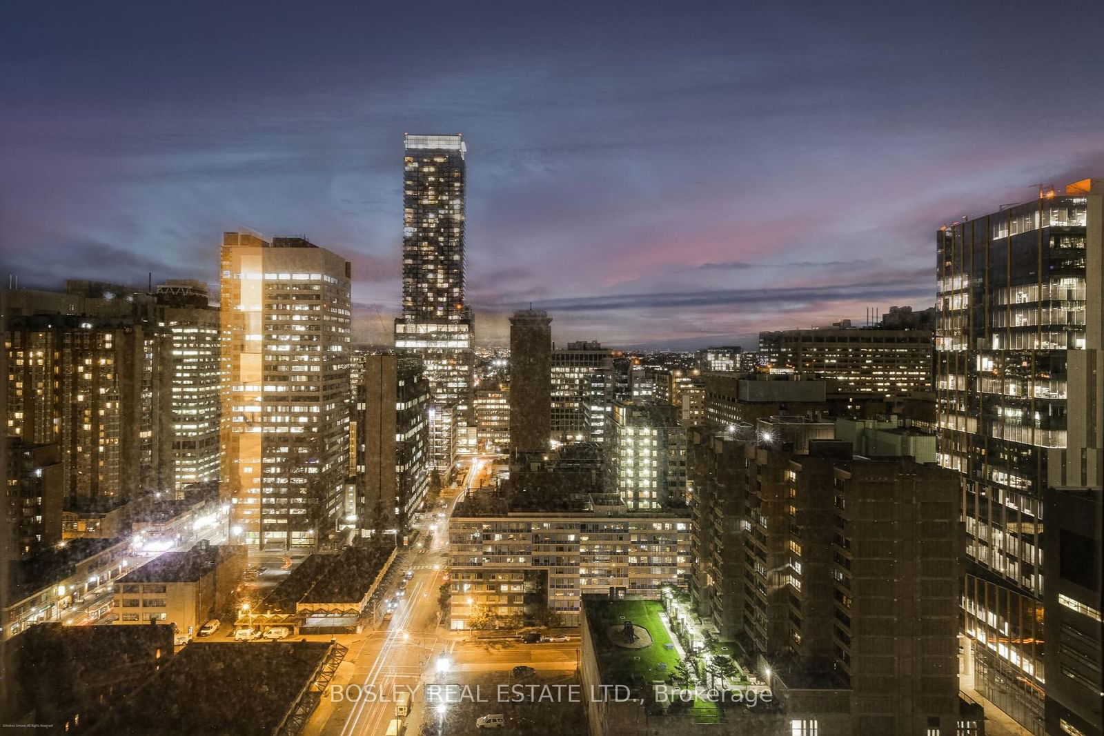 Horizon on Bay, Downtown, Toronto