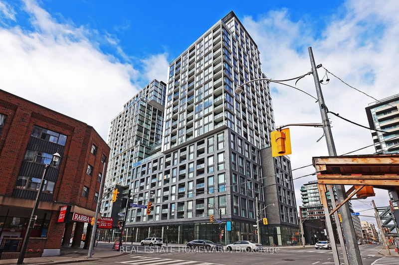 158 Front St, unit 706 for sale