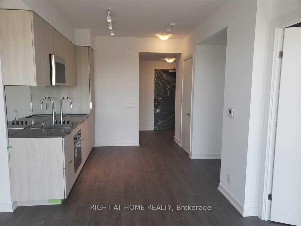 609 Avenue Rd, unit 1408 for rent