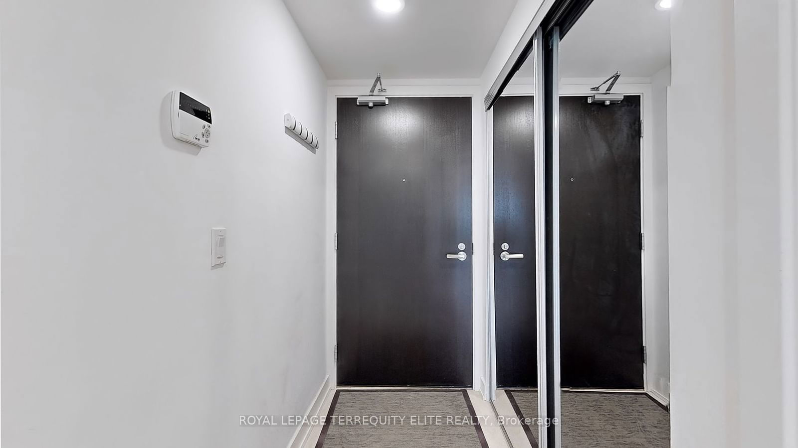 18 Maitland Terr, unit 1410 for sale