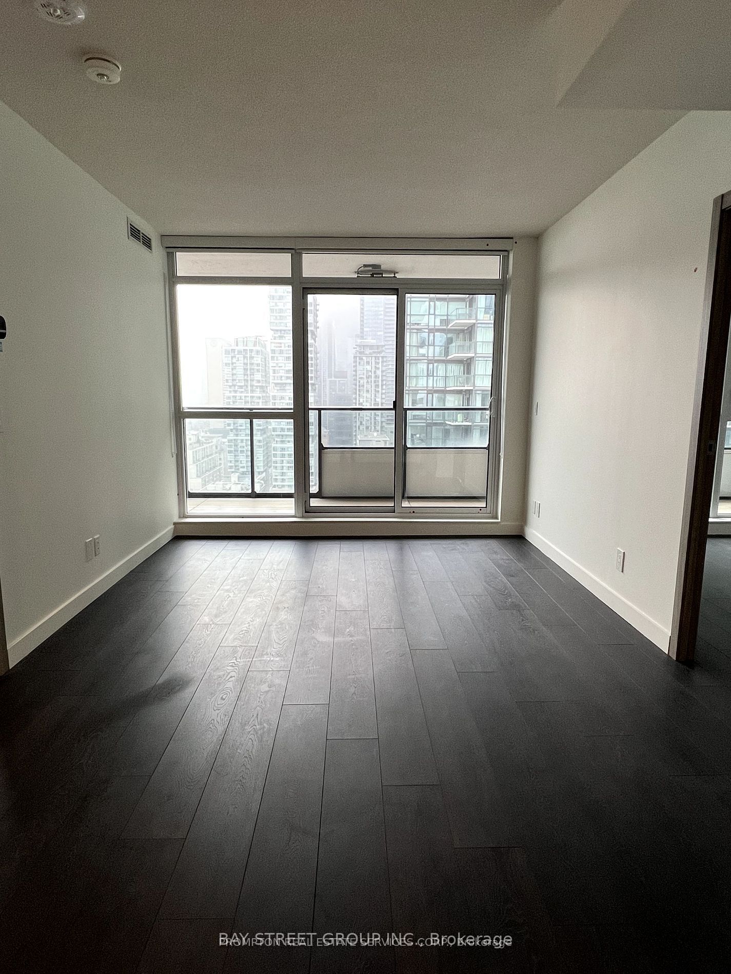 38 Widmer St, unit 2905 for rent