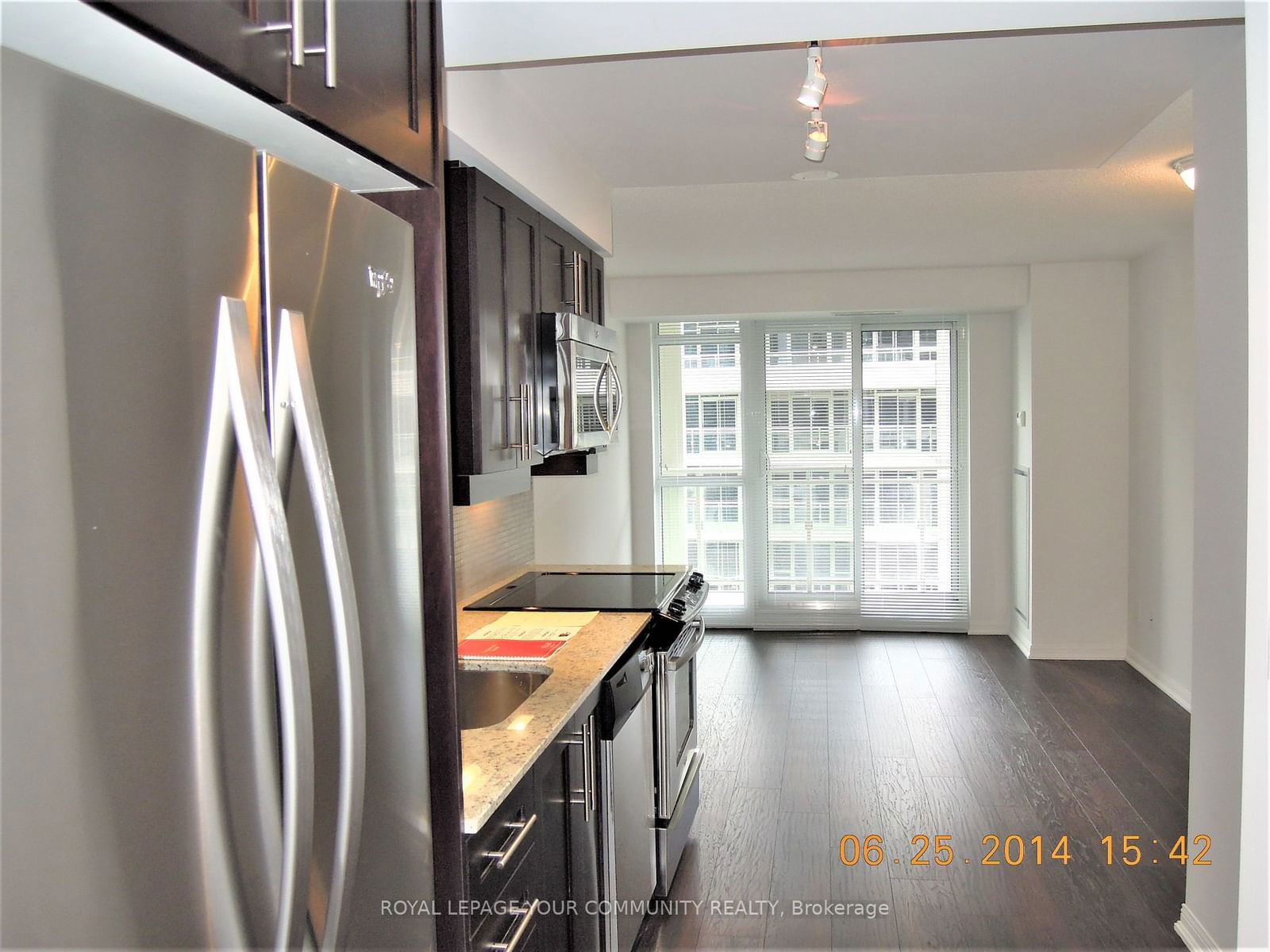 38 Grand Magazine St, unit 1842 for rent