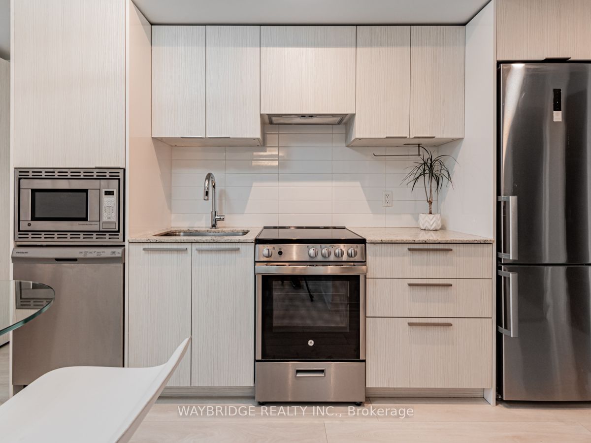 501 Yonge St, unit 1406 for sale