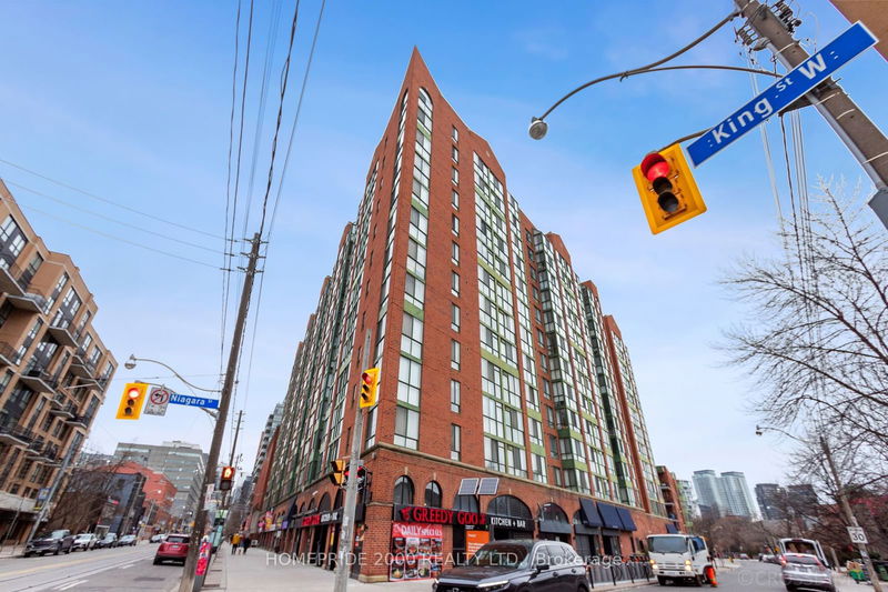 801 King St W, unit 1015 for sale