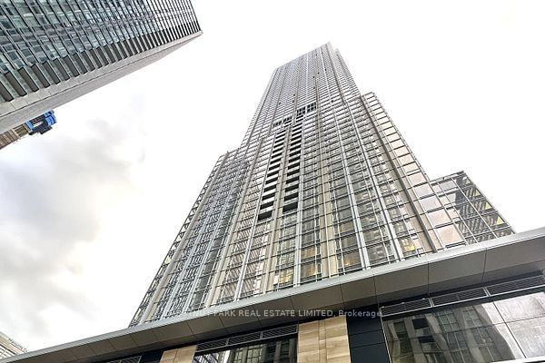 11 Yorkville Ave, unit 1811 for rent