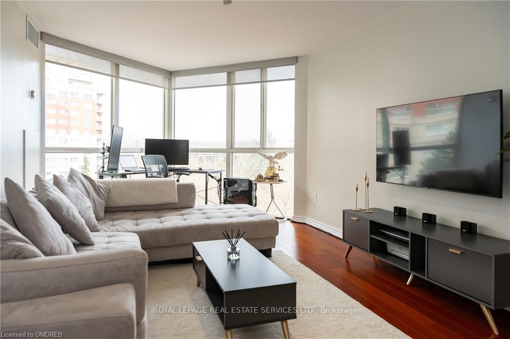 7 Concorde Pl, unit 212 for sale