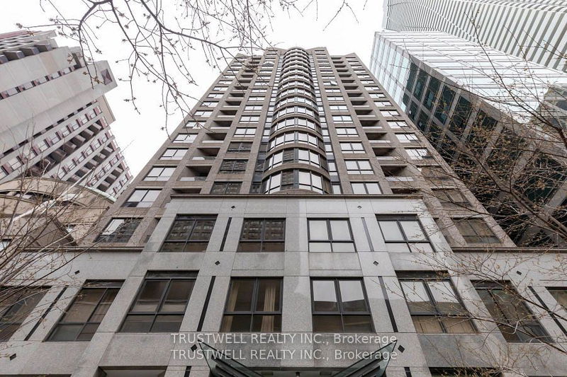 55 Bloor St E, unit LPH 03 for sale