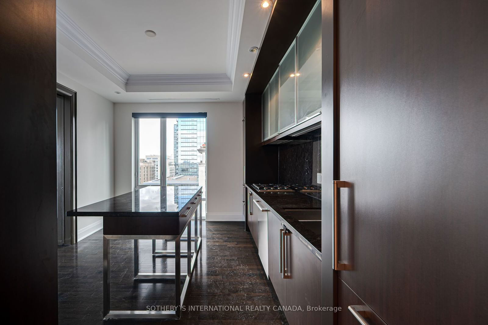 80 Yorkville Ave, unit 1402 for rent