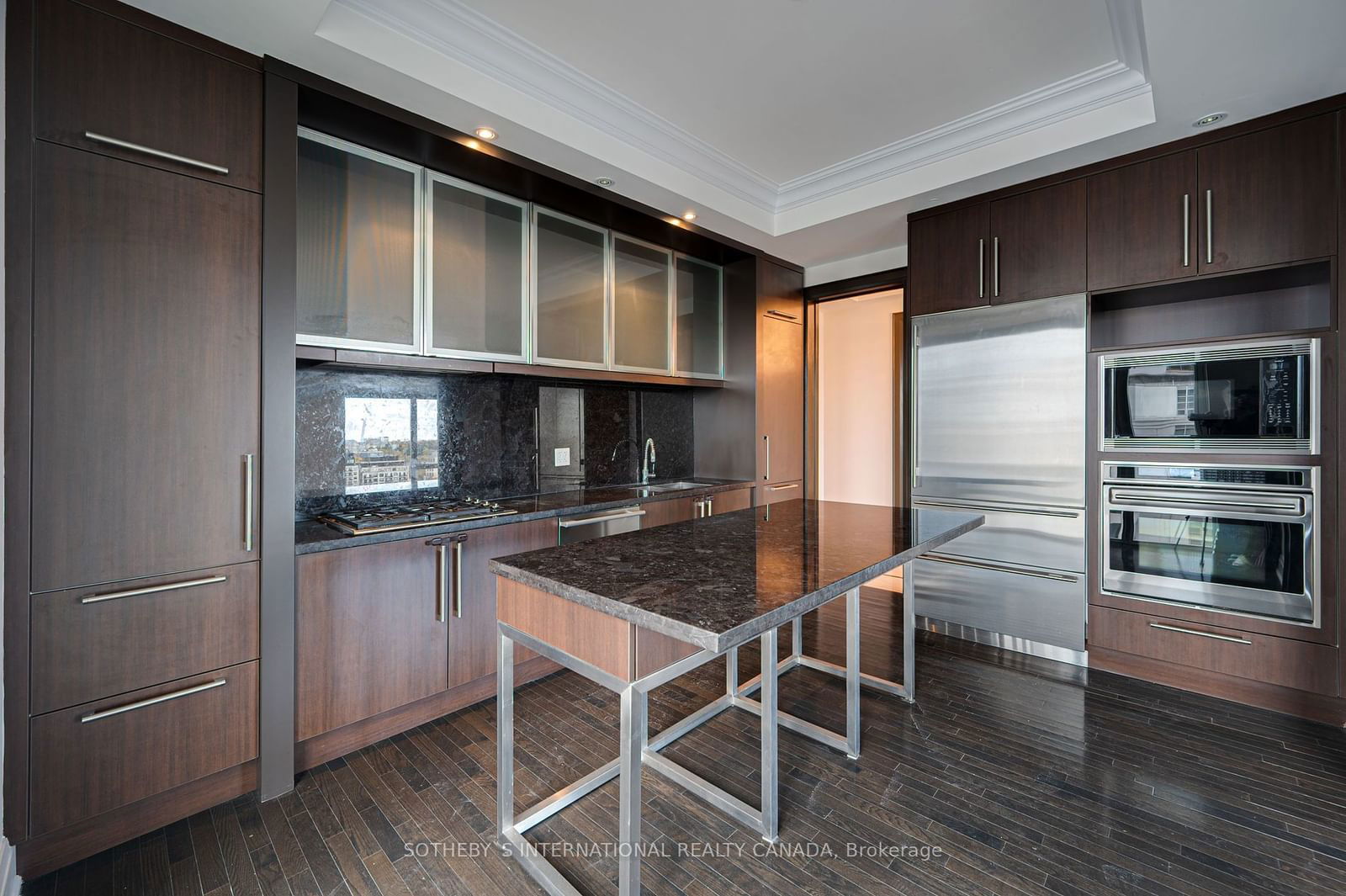 80 Yorkville Ave, unit 1402 for rent