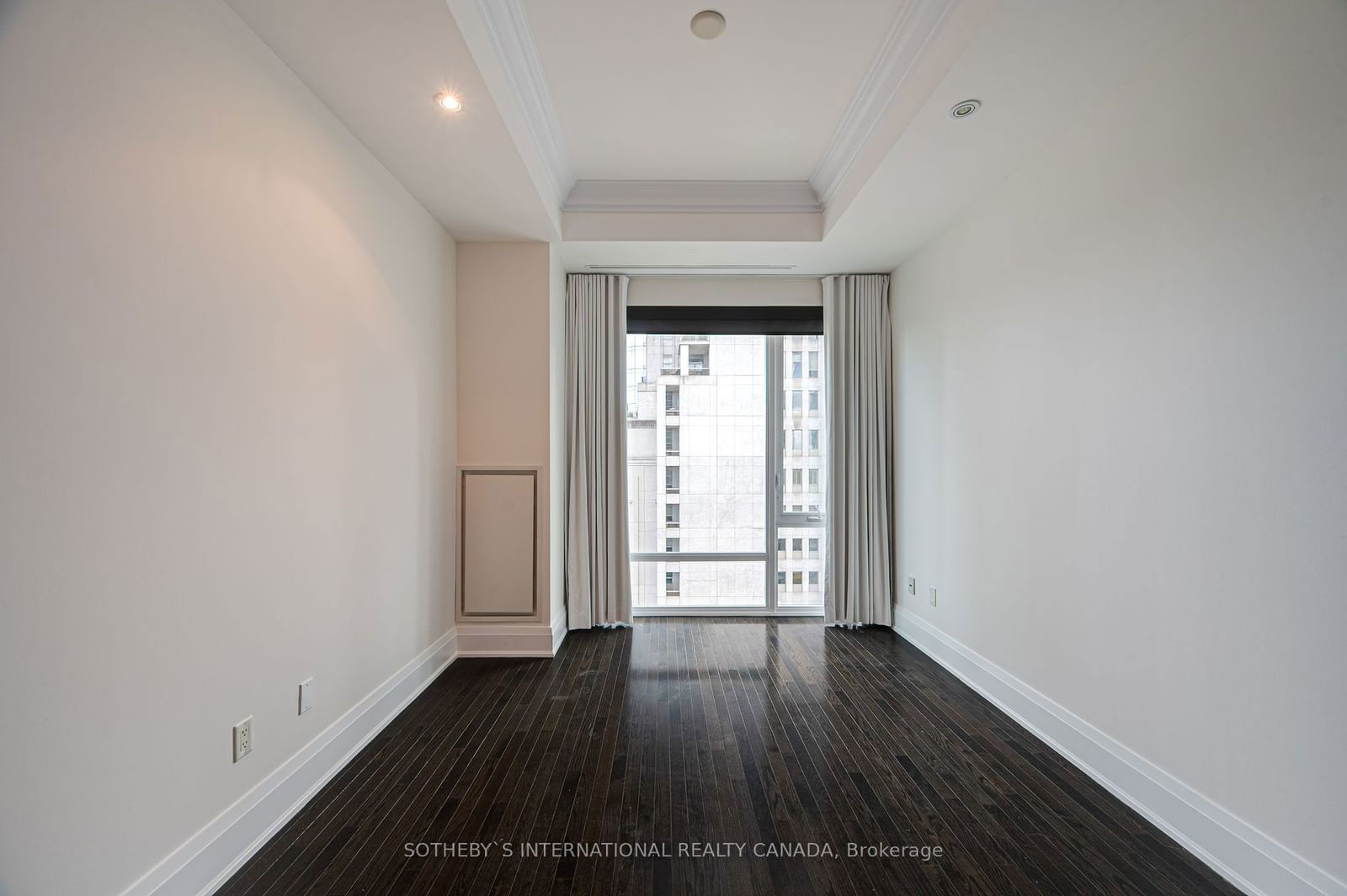 80 Yorkville Ave, unit 1402 for rent