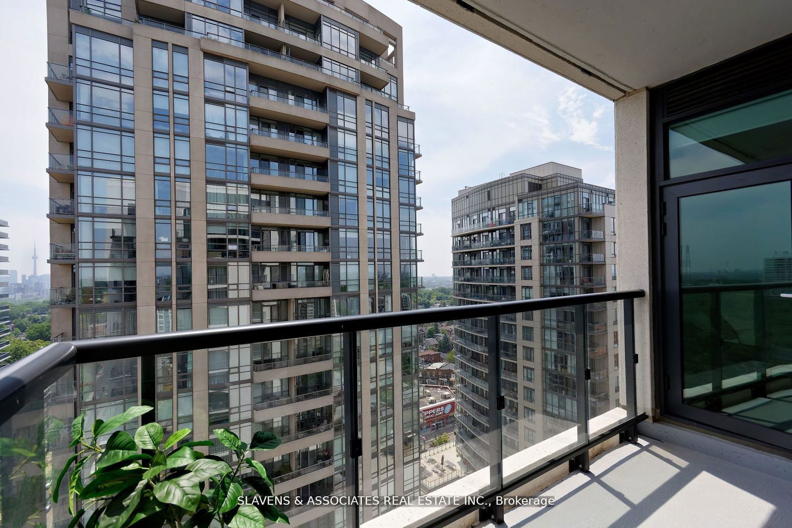 1486 Bathurst St, unit 1604 for rent