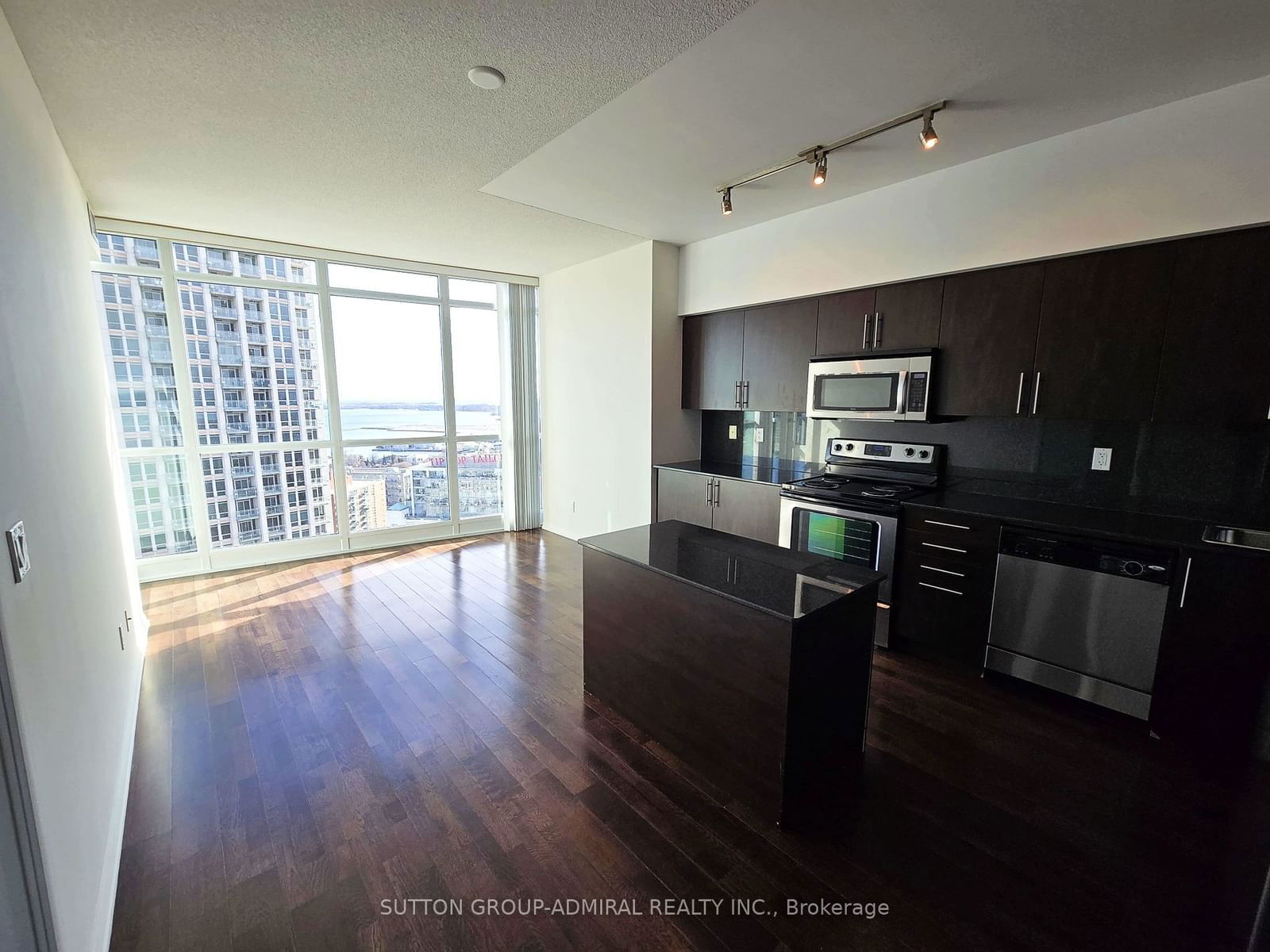 215 Fort York Blvd, unit 2702 for rent