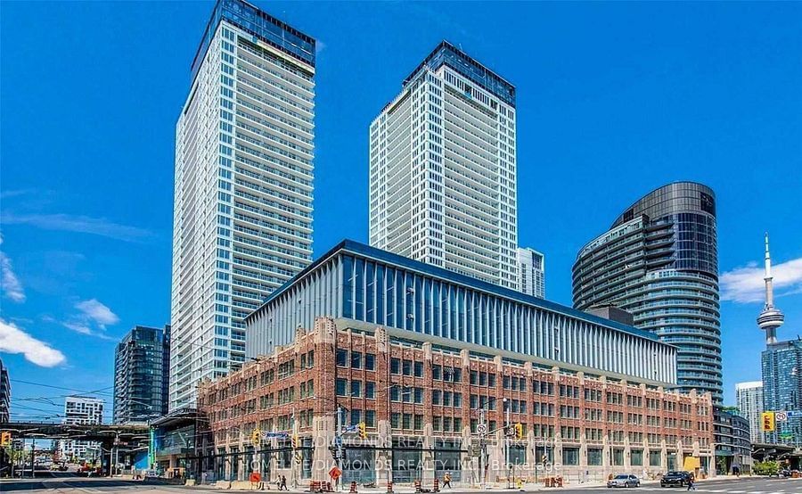 19 BATHURST St, unit 816 for sale