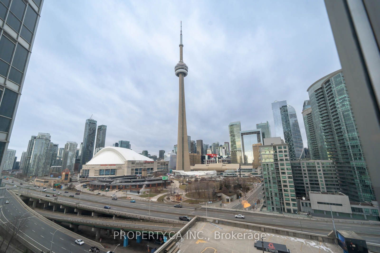 218 Queens Quay W, unit 1201 for rent