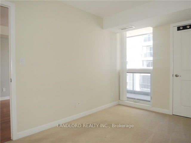 5791 Yonge St, unit 1606 for rent