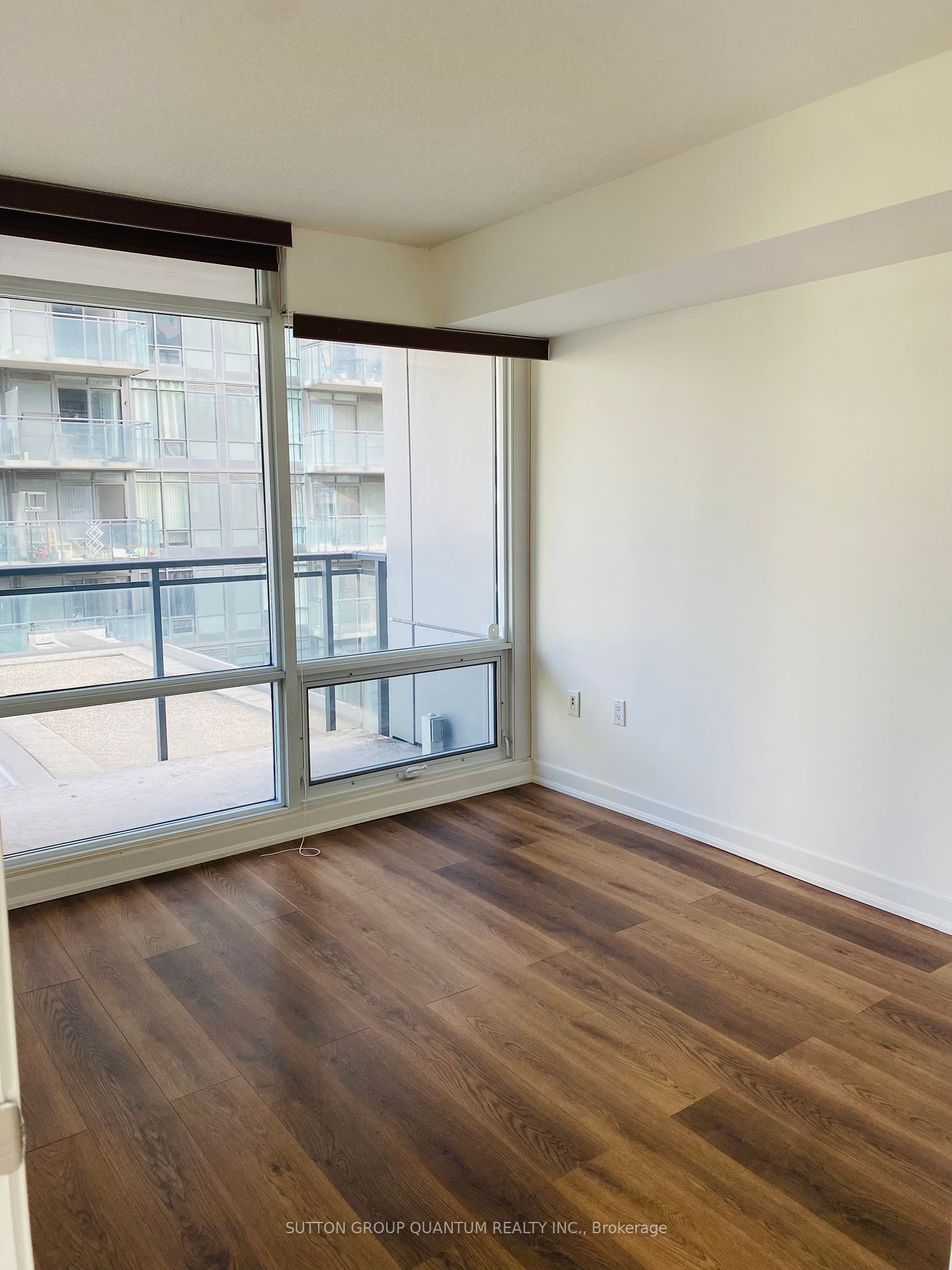 25 Telegram Mews, unit 502 for rent