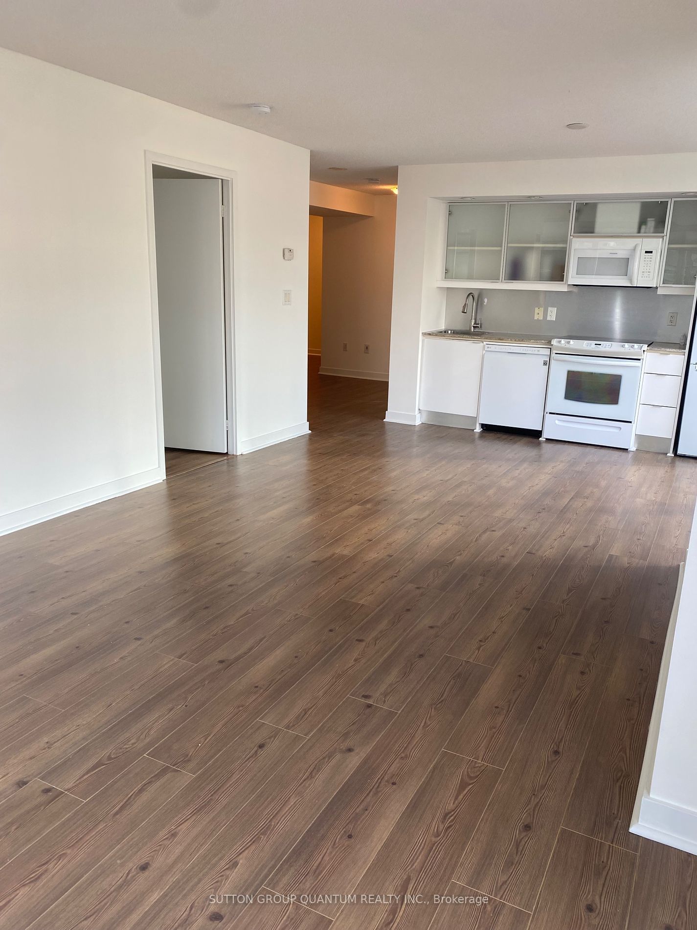 25 Telegram Mews, unit 502 for rent