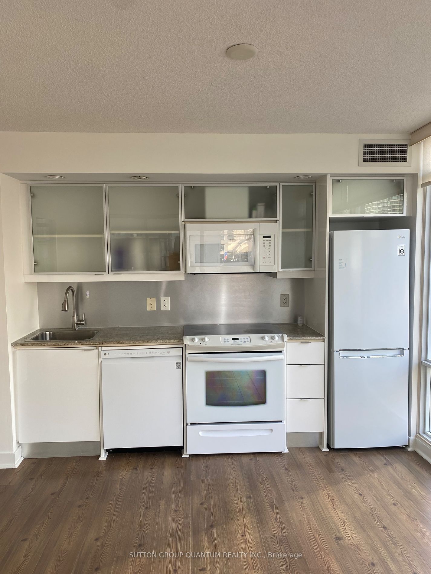 25 Telegram Mews, unit 502 for rent