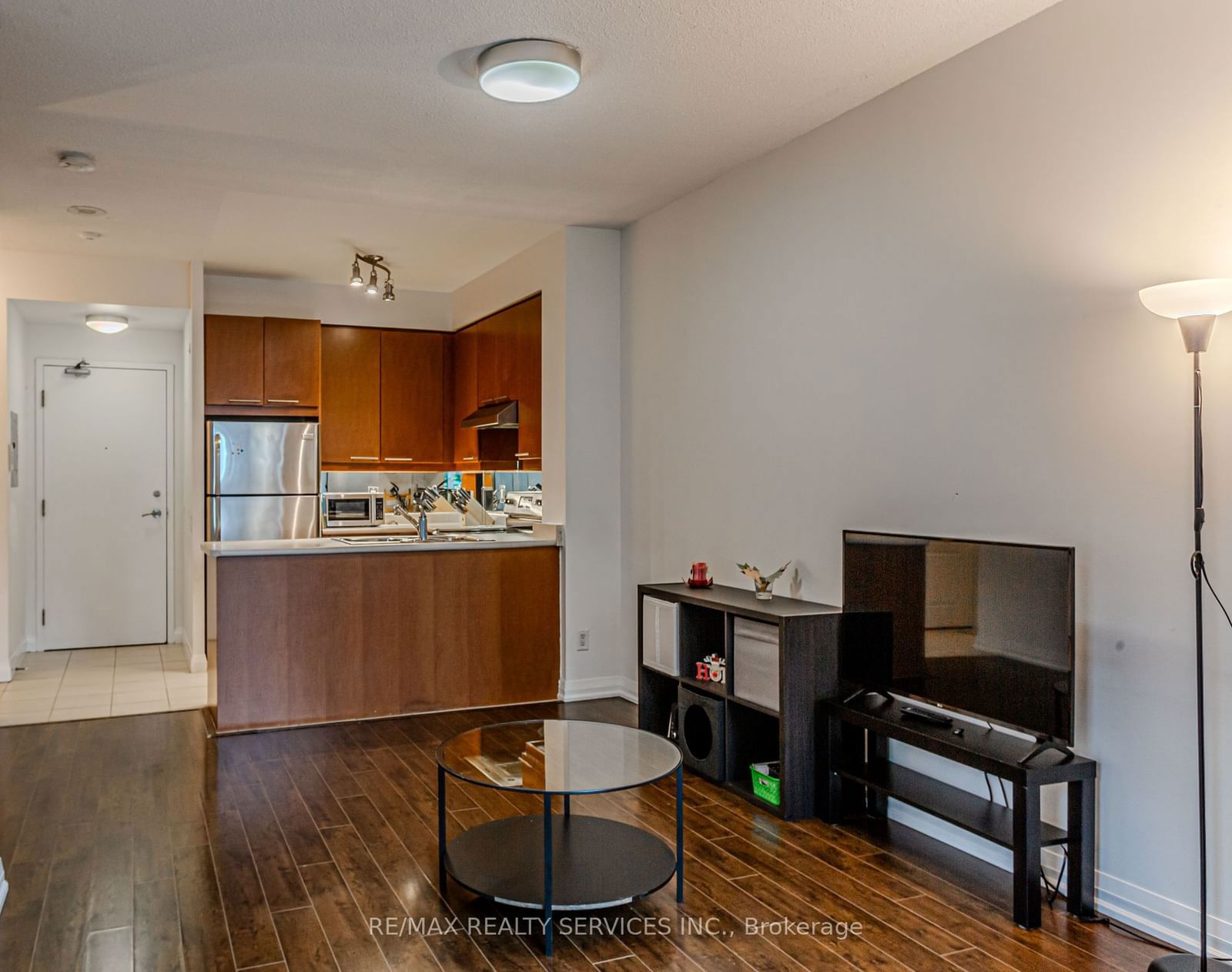 1121 Bay St E, unit 1407 for sale