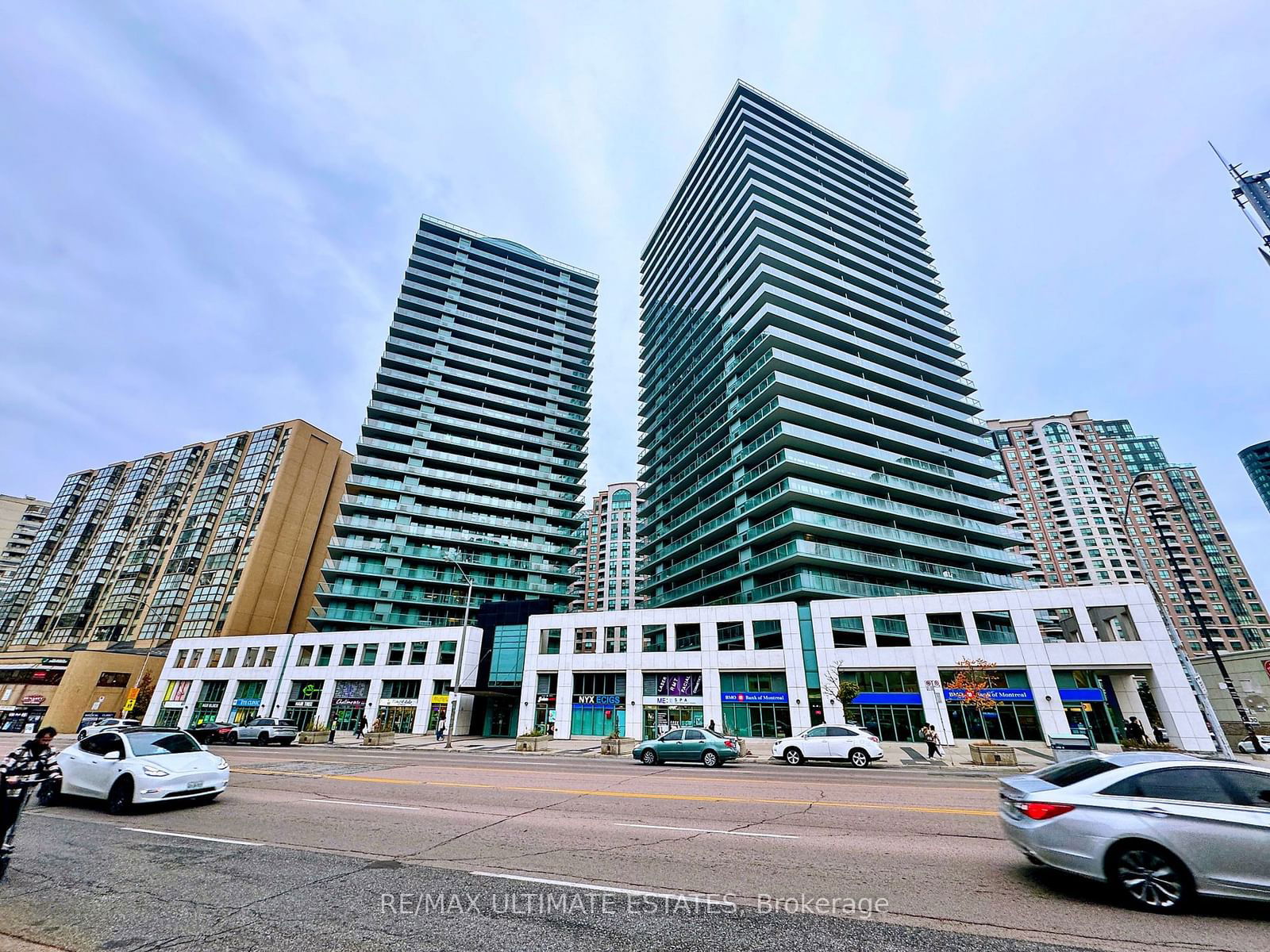 5500 Yonge St, unit 1511 for sale