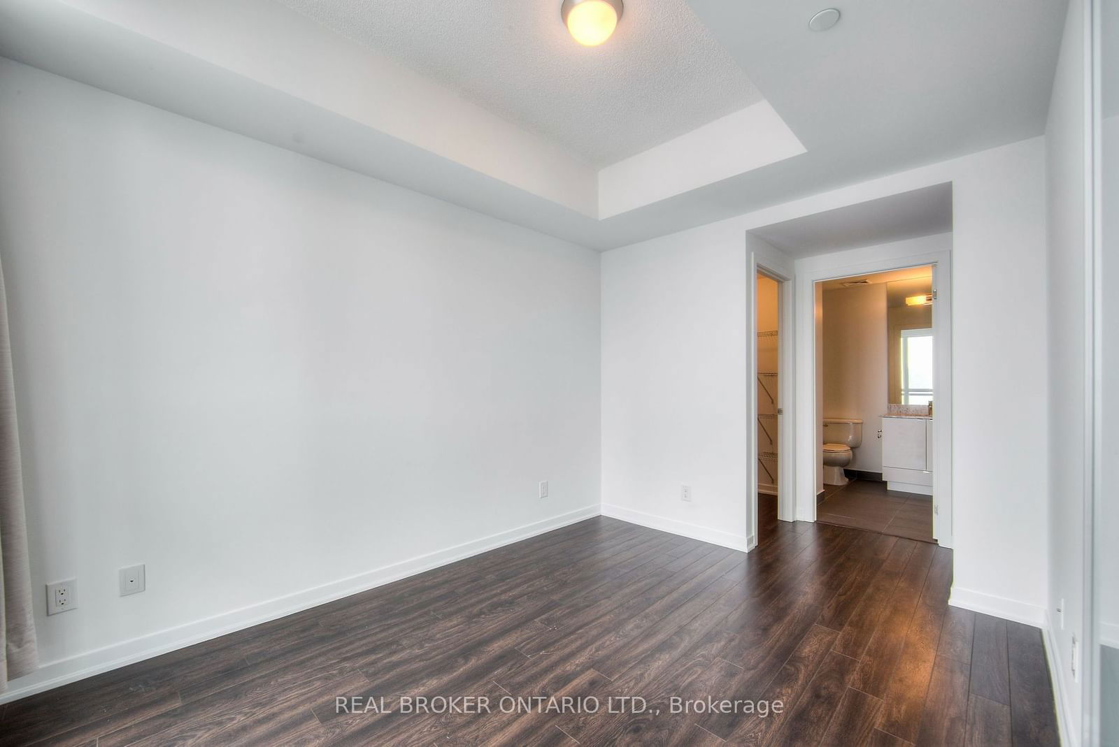 51 East Liberty St, unit 1809 for rent