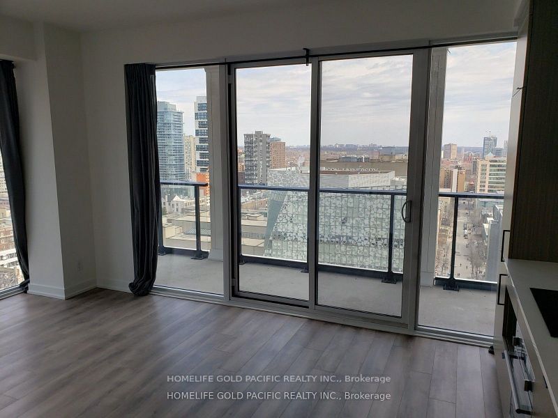 20 Edward St, unit 1716 for rent