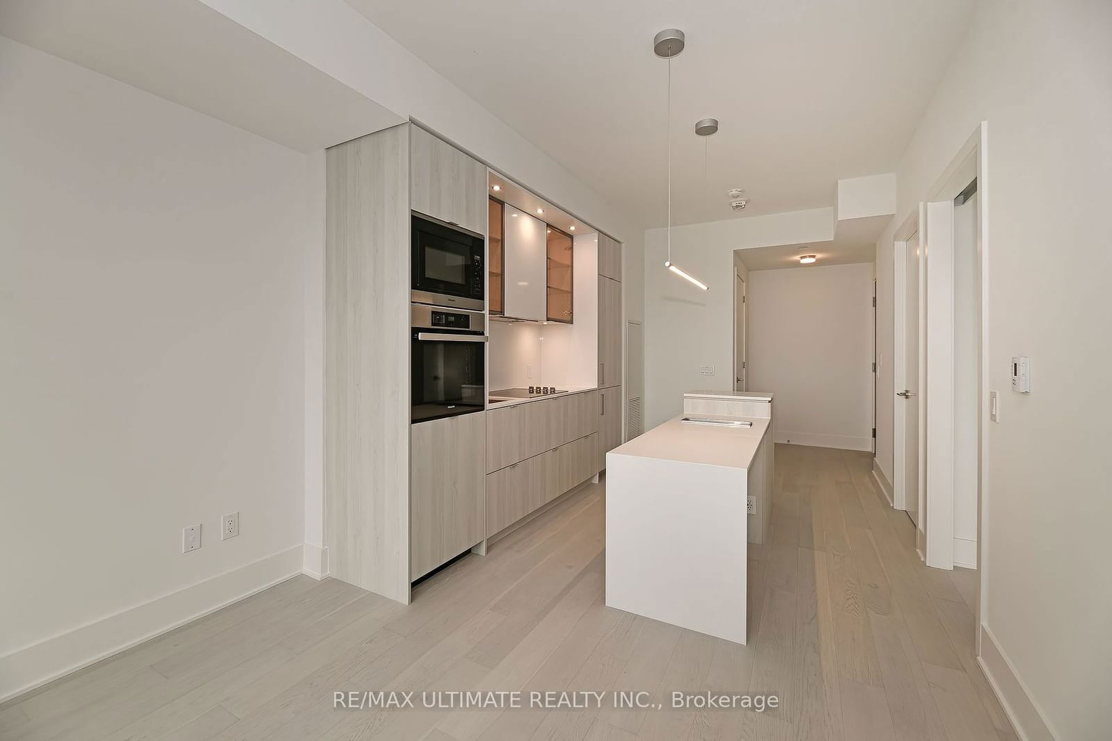 11 Yorkville Ave, unit 1502 for rent