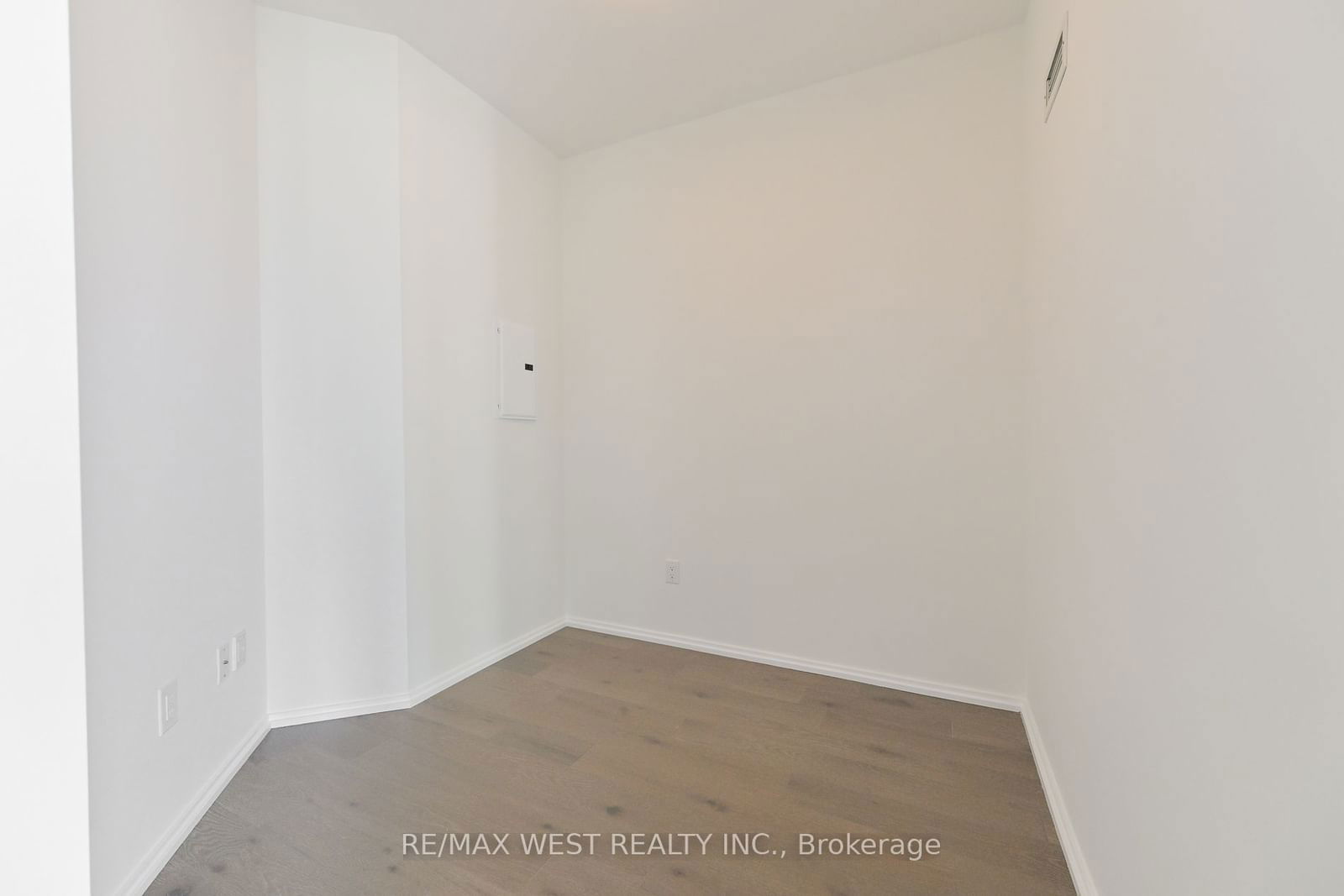 45 Charles St E, unit 4510 for rent