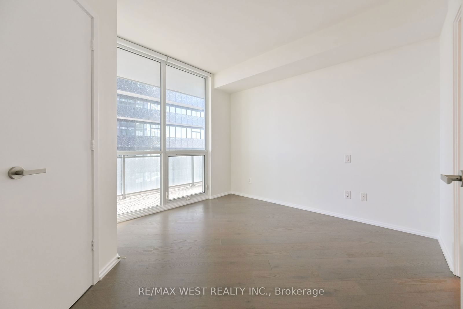 45 Charles St E, unit 4510 for rent