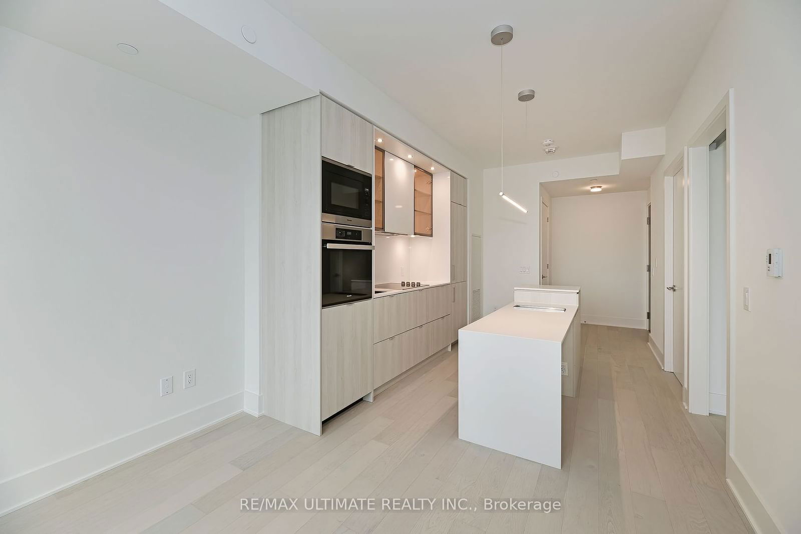 11 Yorkville Ave, unit 1902 for rent