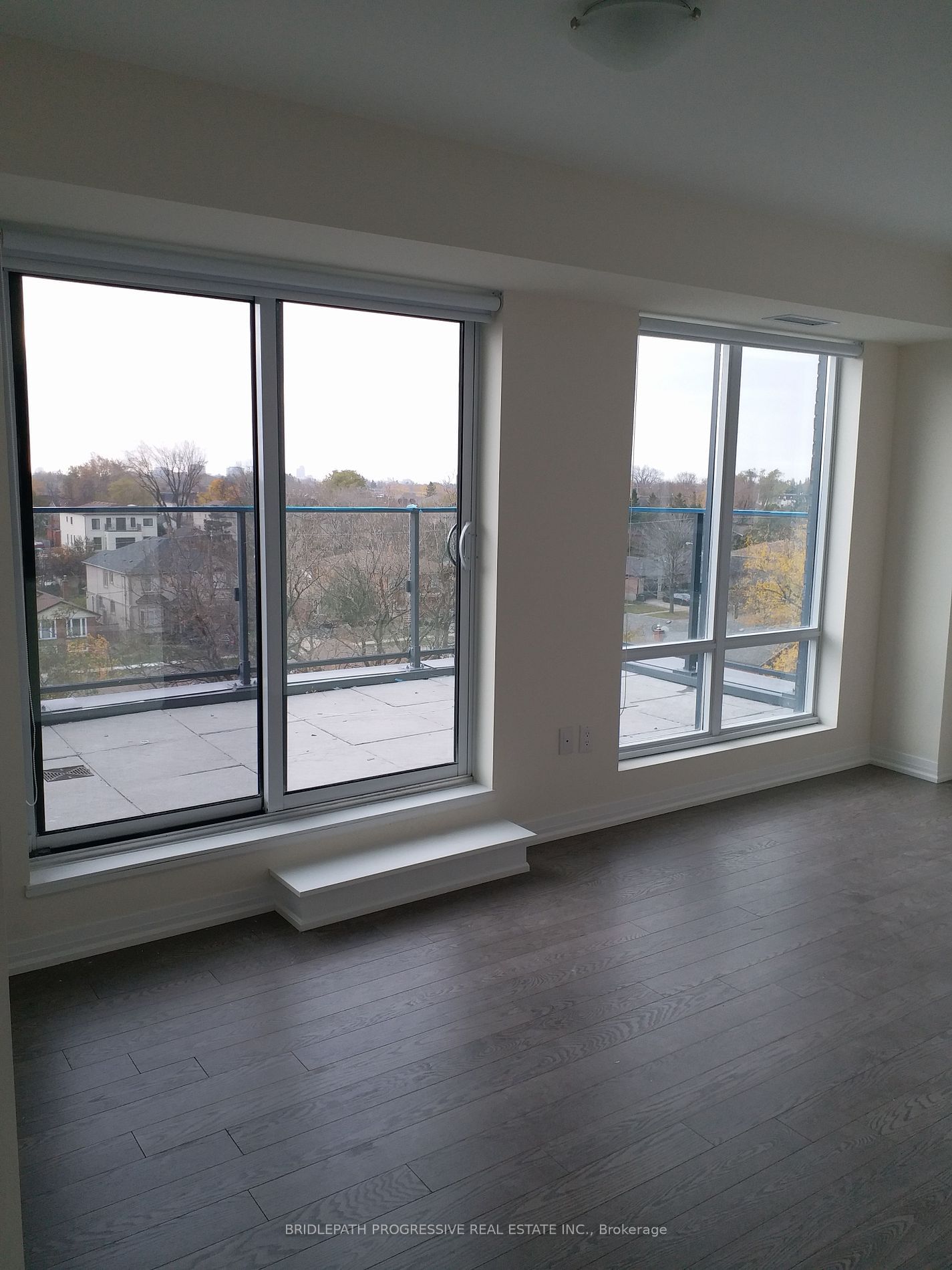 741 Sheppard Ave W, unit 614 for rent