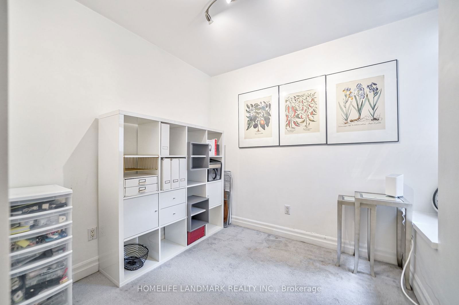 415 Jarvis St, unit 316 for rent