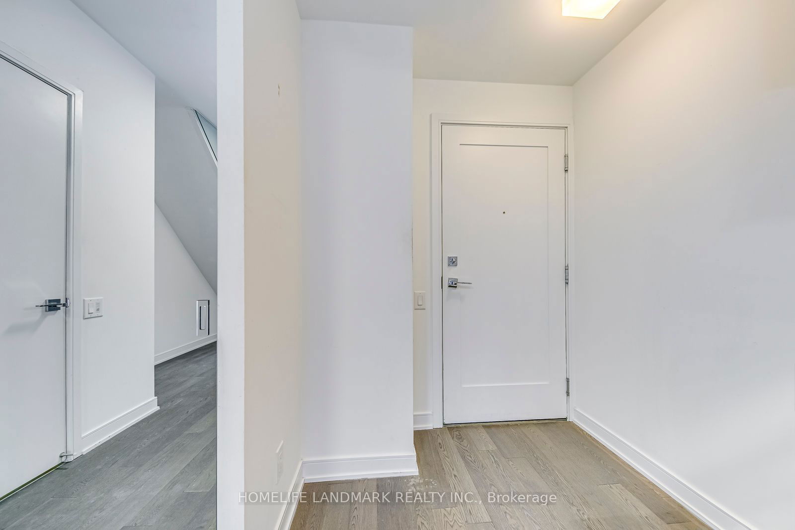 57 St Joseph St, unit 723 for rent