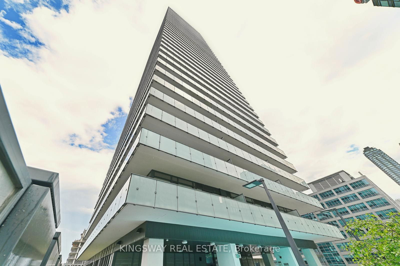 25 Richmond St E, unit 221 for sale