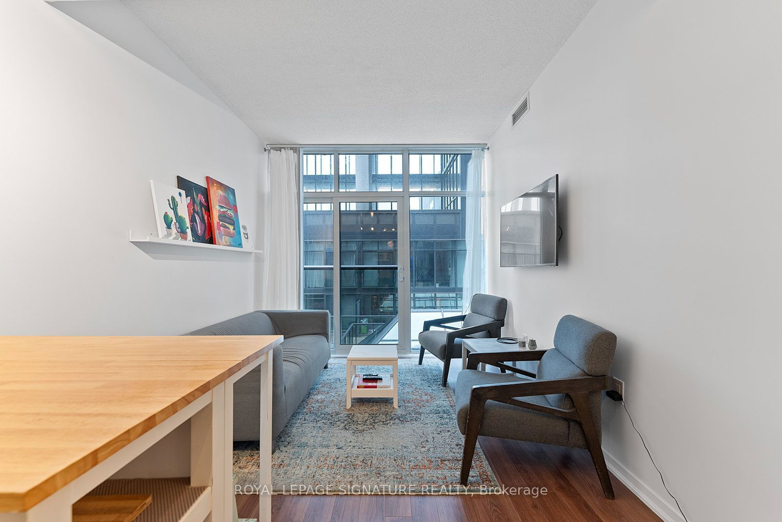 36 Lisgar St, unit 809 for rent