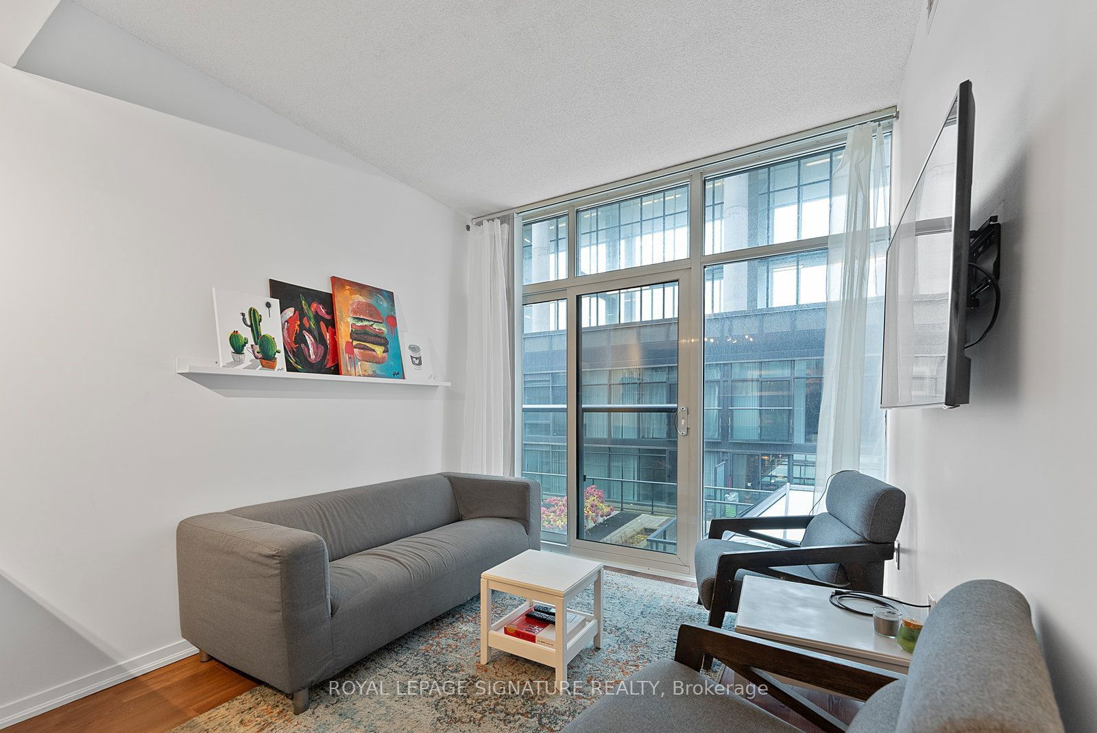 36 Lisgar St, unit 809 for rent