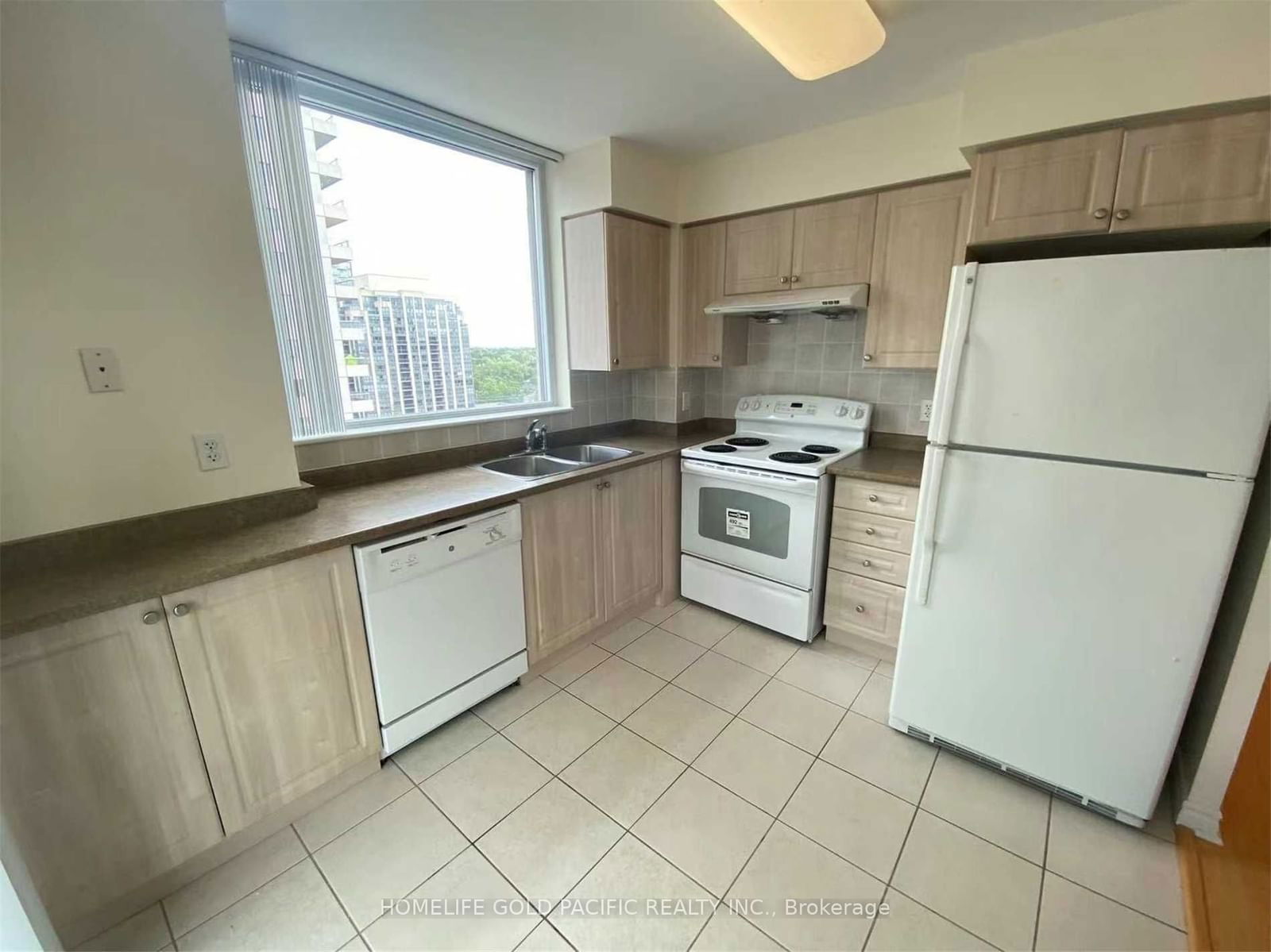 18 Spring Garden Ave, unit 1202 for rent