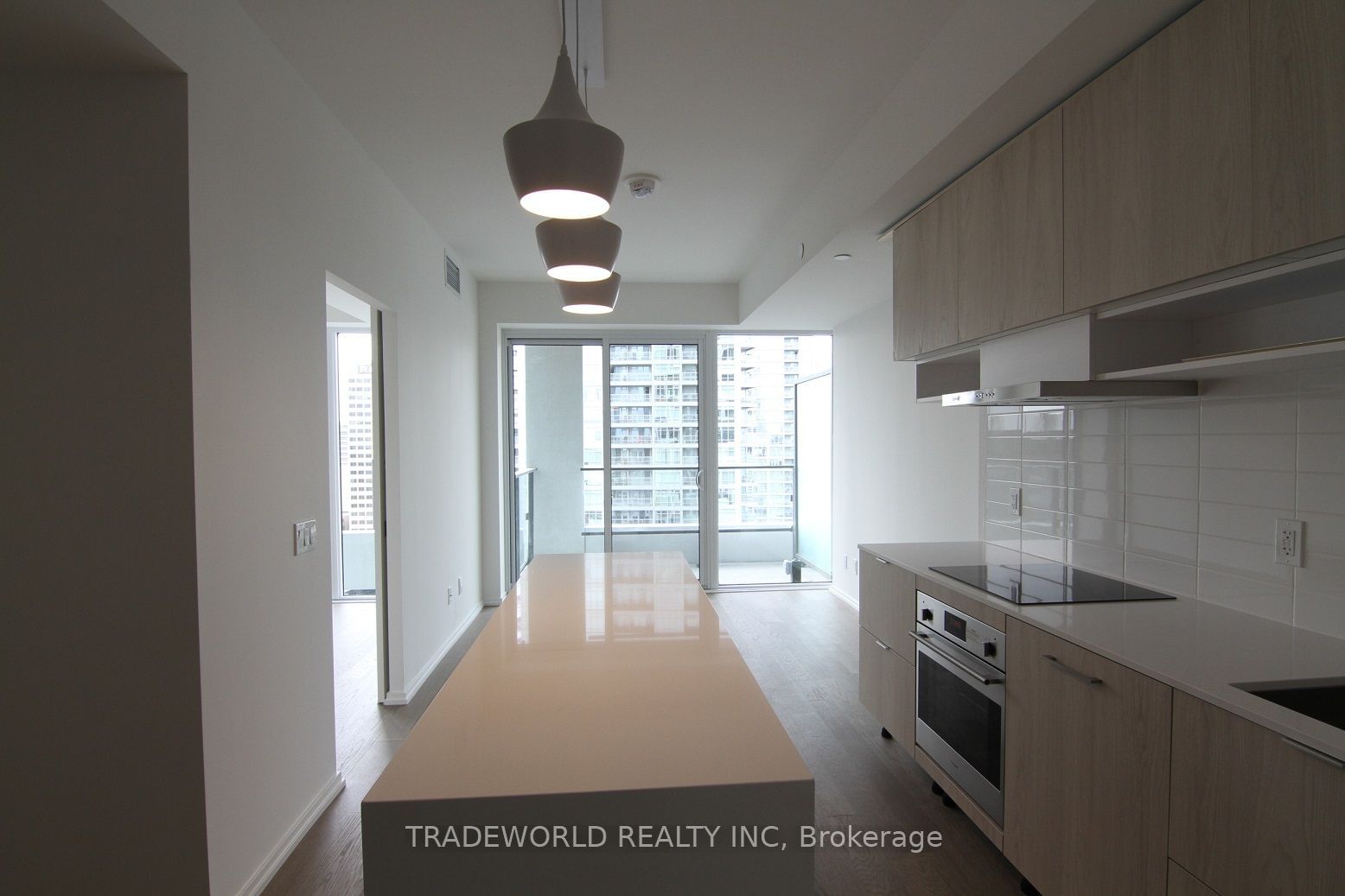 5 Soudan Ave, unit 2510 for rent