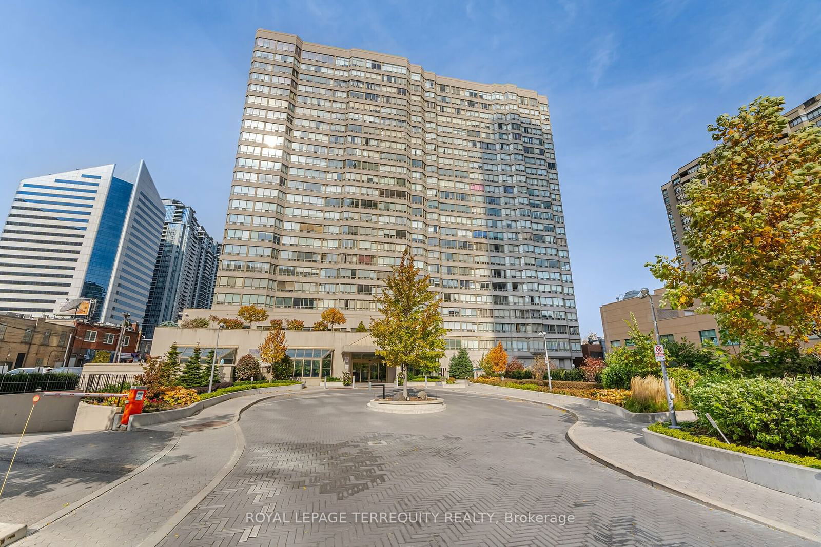 Rodeo Walk Condos, North York, Toronto