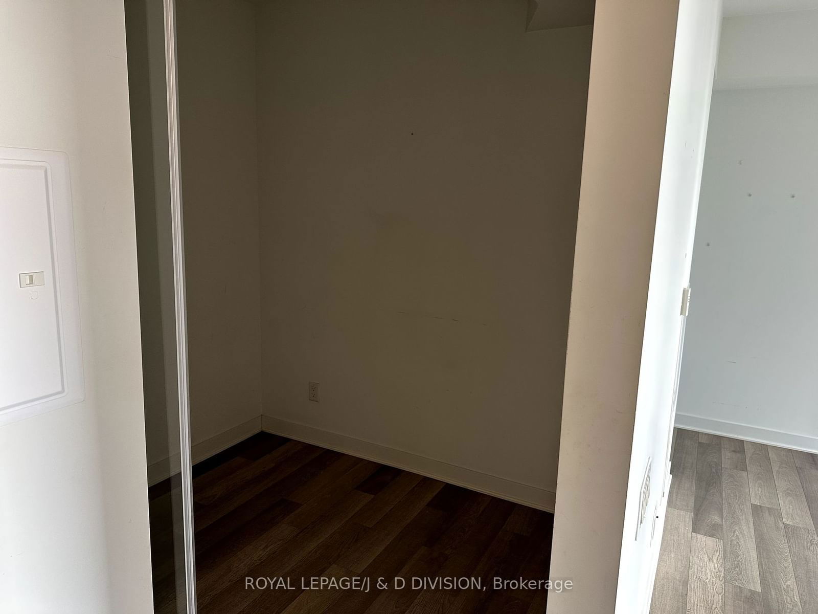 290 Adelaide St W, unit 2611 for rent