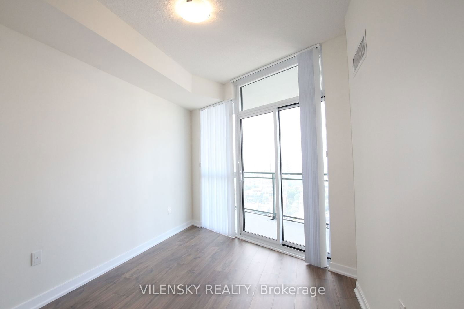 99 John St, unit 2708 for rent