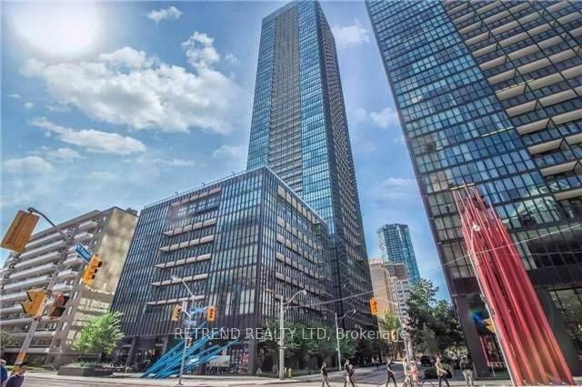 101 Charles St E, unit 4409 for rent