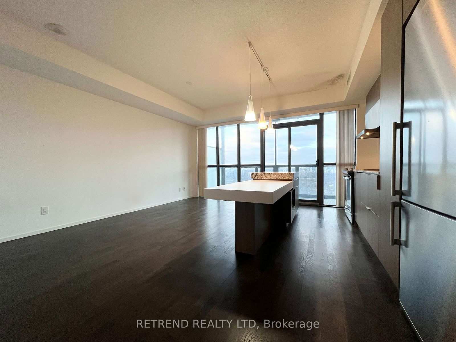 101 Charles St E, unit 4409 for rent