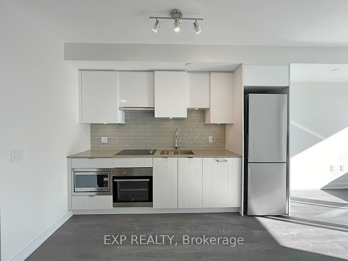 195 Redpath Ave, unit 3405 for rent